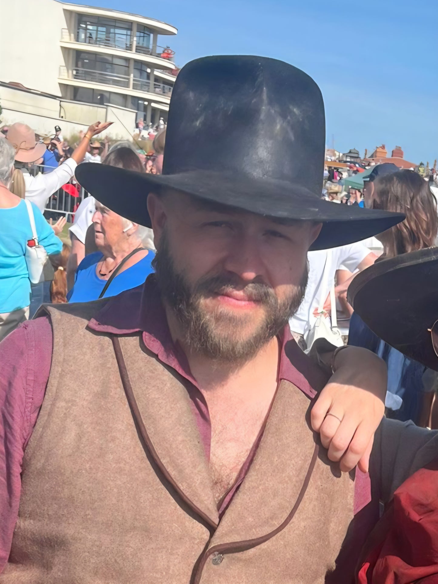 James Dutton hat