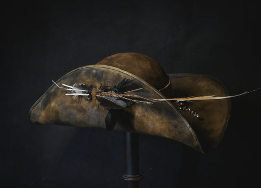 Captain Teague suede leather hat