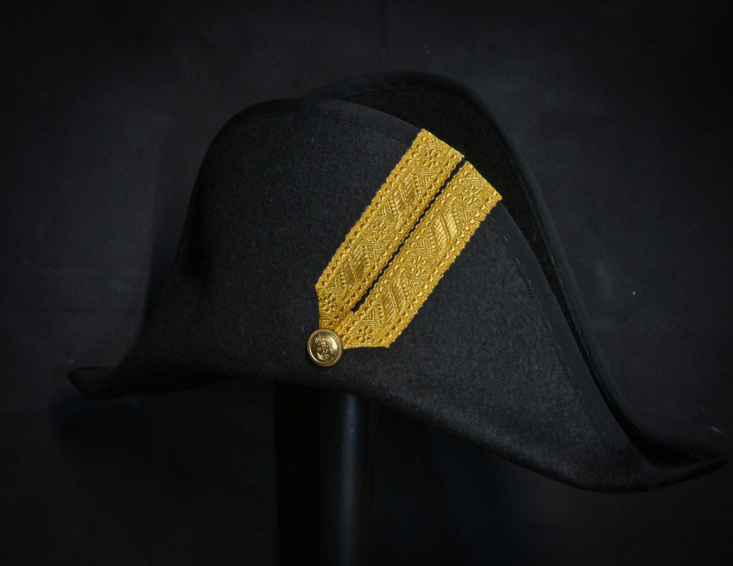 Cocked bicorn hat