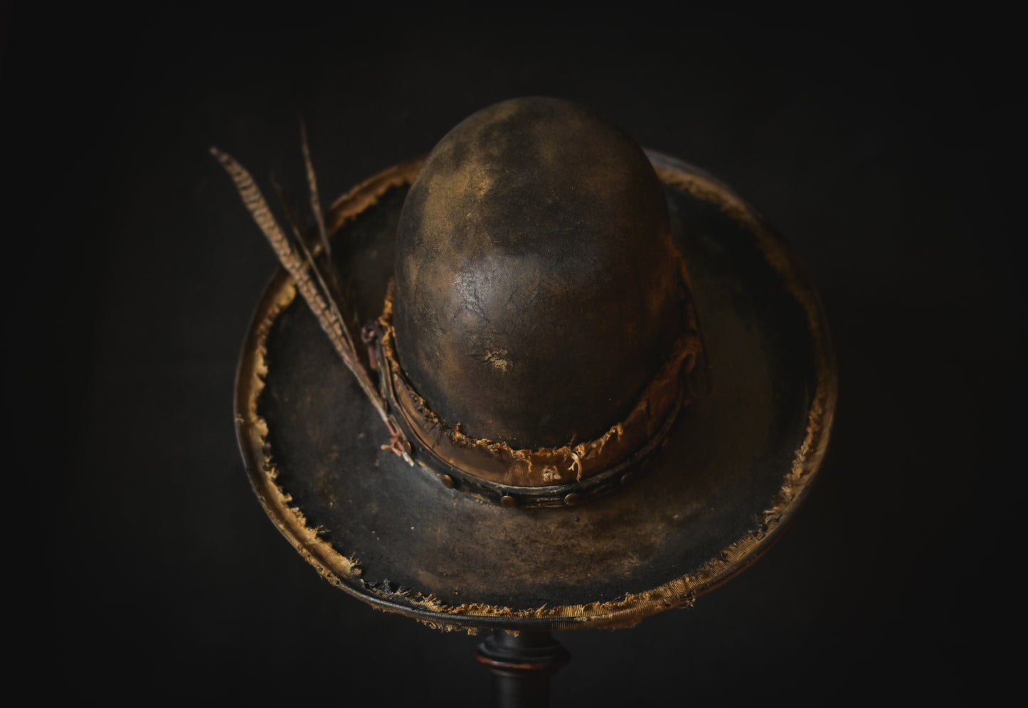 Badlands- heavy distressed western outlaw hat