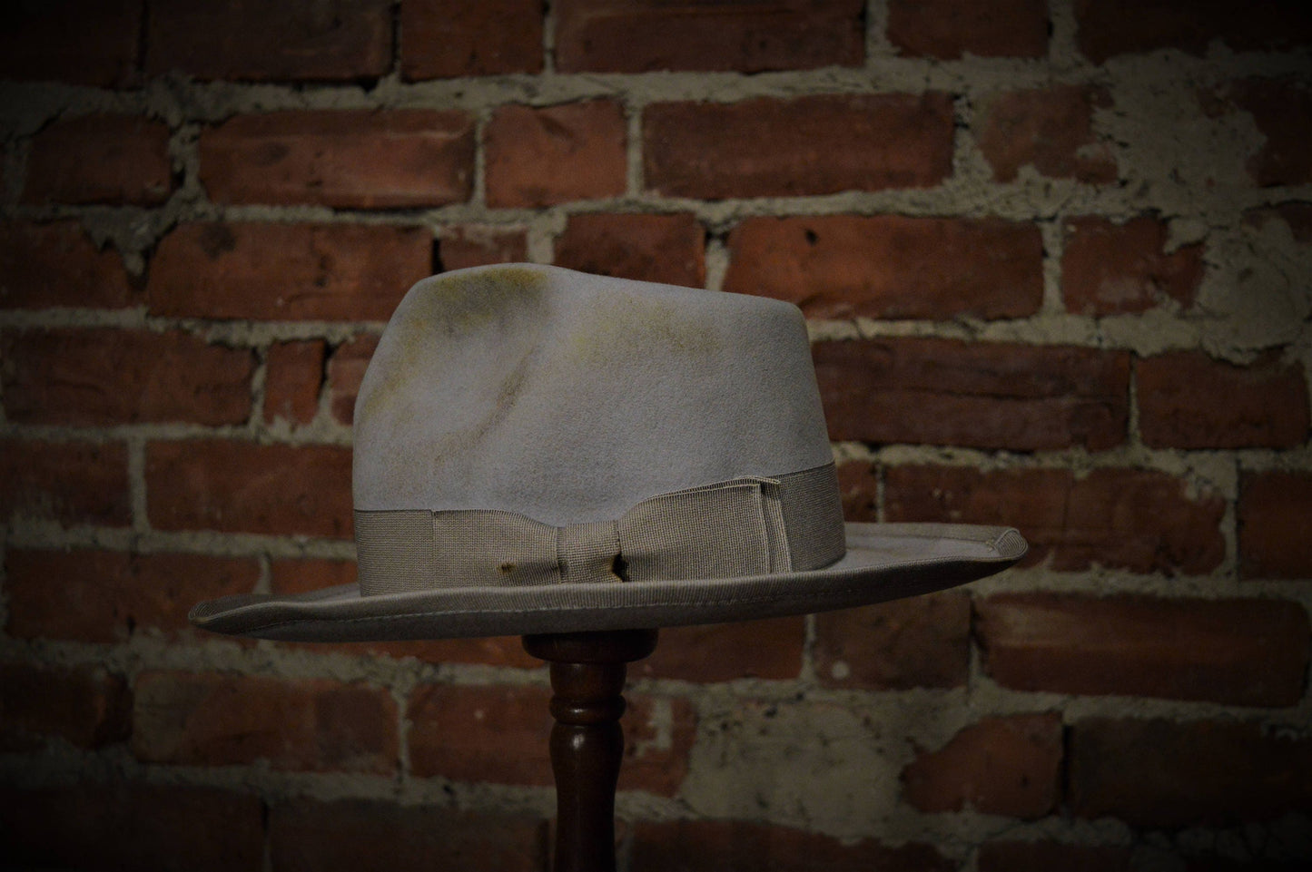 Bootlegger - Distressed grey fur felt fedora