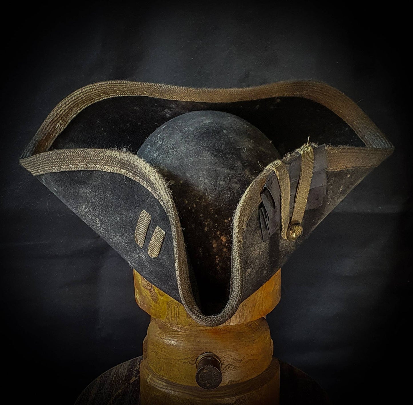 Redcoat tricorn hat, pirate hat. Custom made.