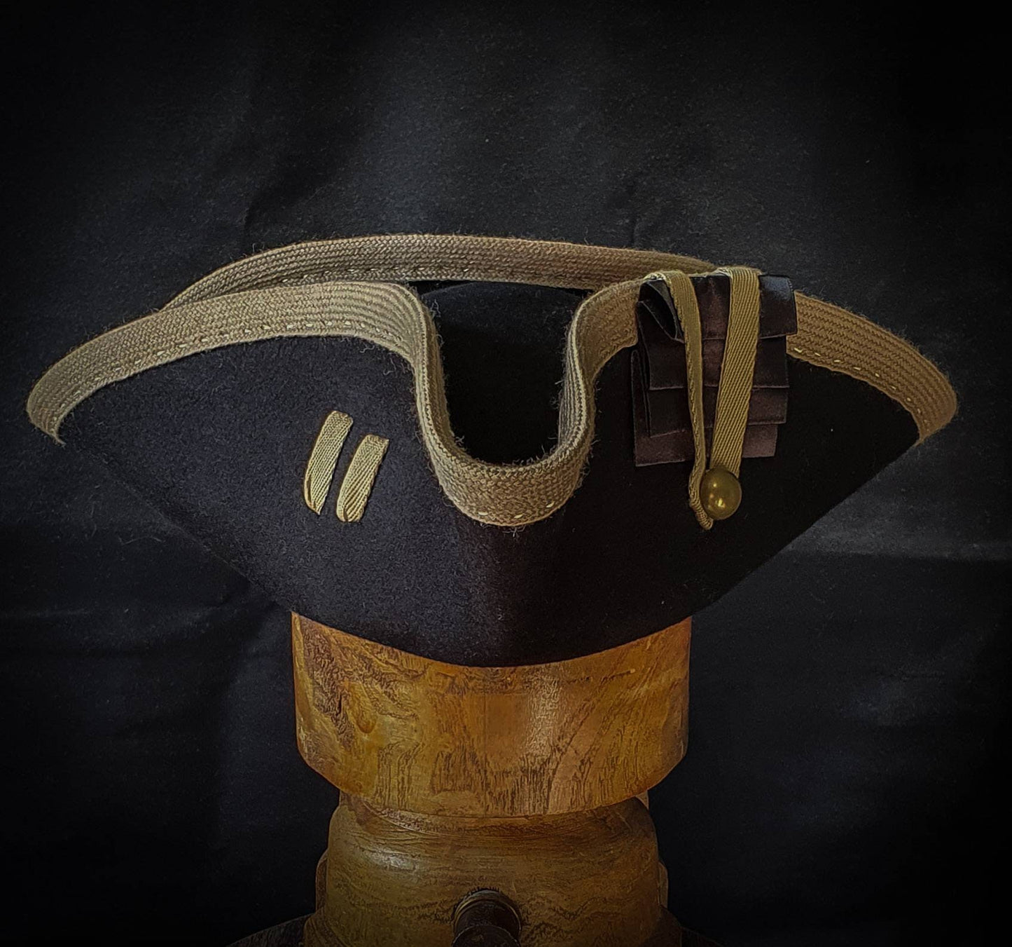 Redcoat tricorn hat, pirate hat. Custom made.