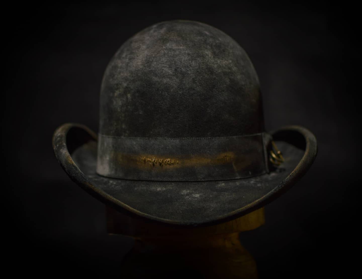 Western Derby hat (distressed)